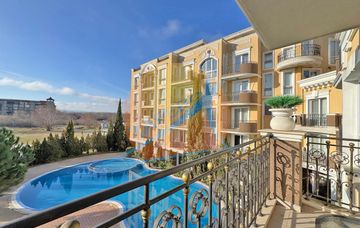 Sunny Beach, Cocoa Beach, furnished three-bedroom with pool view, Messembria Palace