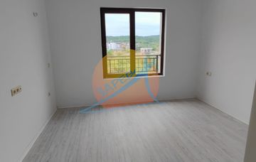 Sozopol, Lilly Beach Resort, 150 m od plaży Veselie, duży apartament pod klucz z dwiema sypialniami i widokiem na basen, kurort Lilly Beach