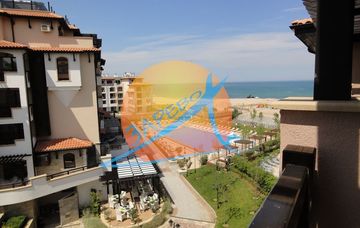 Lozenets, Oasis Beach Club, deux pièces meublé avec une magnifique vue jardin et mer, Oasis Beach Club, Lozenets.