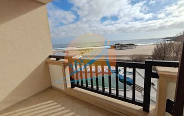 Lozenets, Oasis Beach Club, two-room furnished with direct sea view