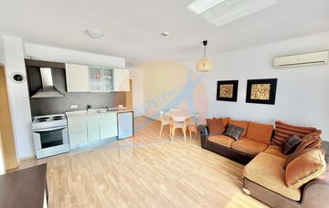 Aheloy, spacious four bedroom furnished apartment, Vineyards Resort