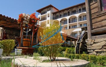 Воденицата (The Mill), Диневи груп, Свети Влас