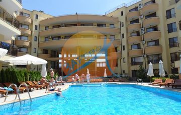 Комплекс Антонія, Св. Влас