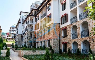 Артур / Arthur, Свети Влас