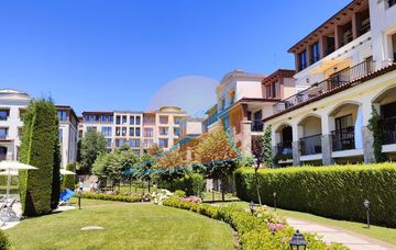 Zielone życie, Kavatsi, Sozopol. Do wynajęcia sezon 2025! Umeblowane studio na parterze z werandą, w Green Life Sozopol - MINIMUM 7 D