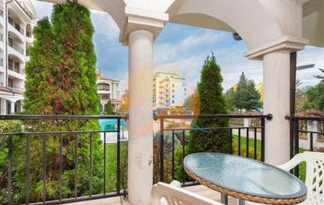 Sunny Beach, furnished two-room apartment on the ground floor with a pool view, Chateau Del Mar